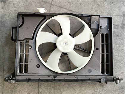 TOYOTA Corolla 14-(USA) Radiator Fan Assembly 16711-0T130 16711-0T131